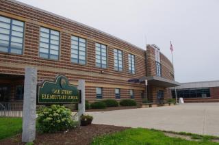 Oak Street Elementary School